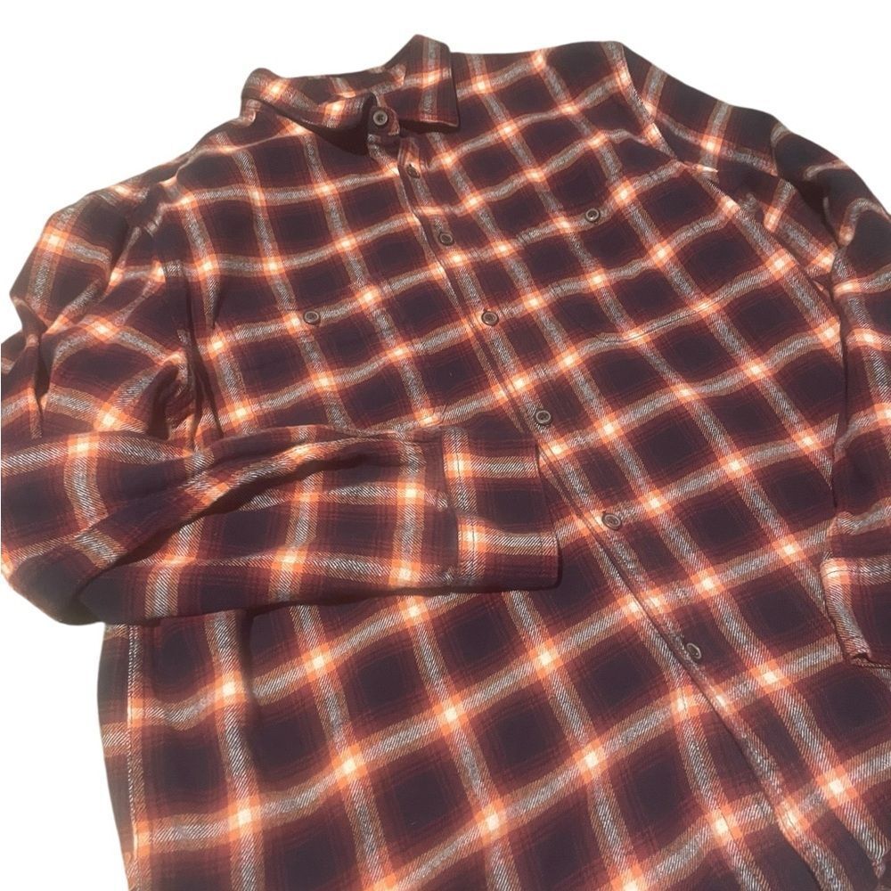 Old Navy Men's Plaid Button Down Shirt - Red and Orange